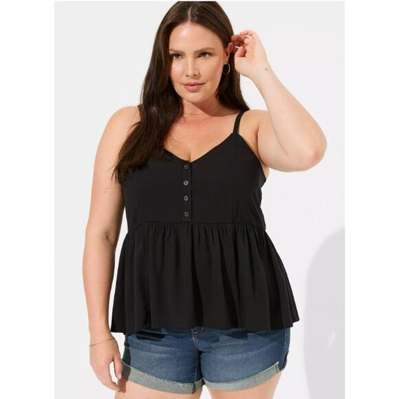 Torrid 4X 4 26 Black Washable Crinkle Gauze Tank - Picture 2 of 3